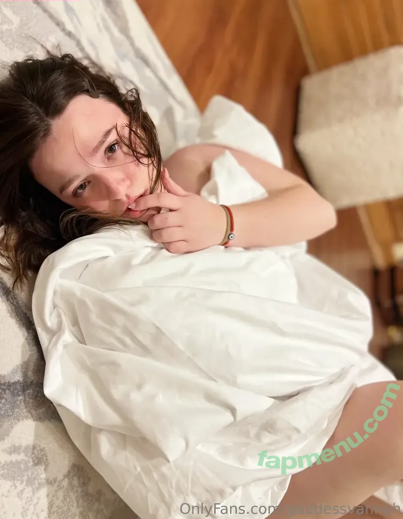 babygirlvanni nude photo #0006 (de.epika3111)