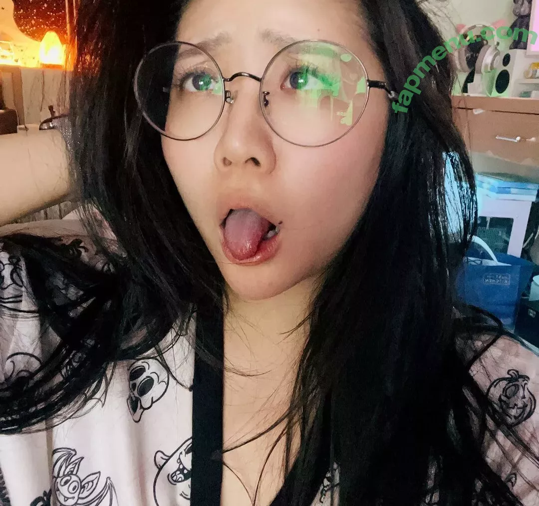 babyhsu888 nude photo #0004 (babyhsu888)