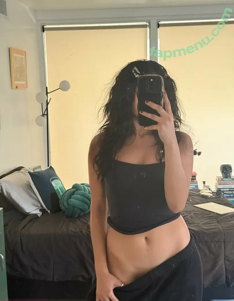 babylillian nude photo #0056 (babylillian)