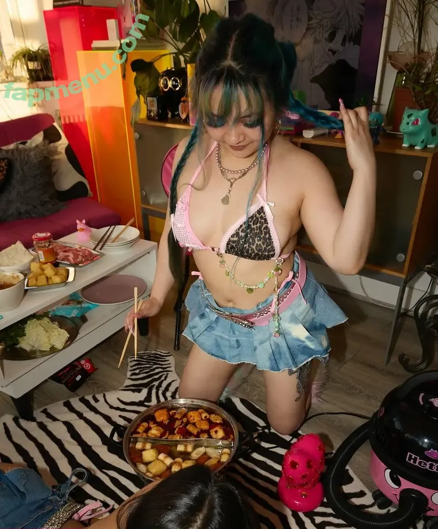 Babymadeitrain nude photo #0020 (Babymadeitrain)