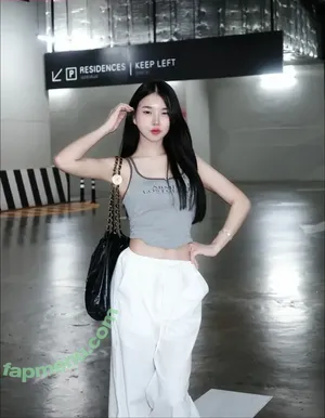 babymangpor / bmangpor nude photo #2821