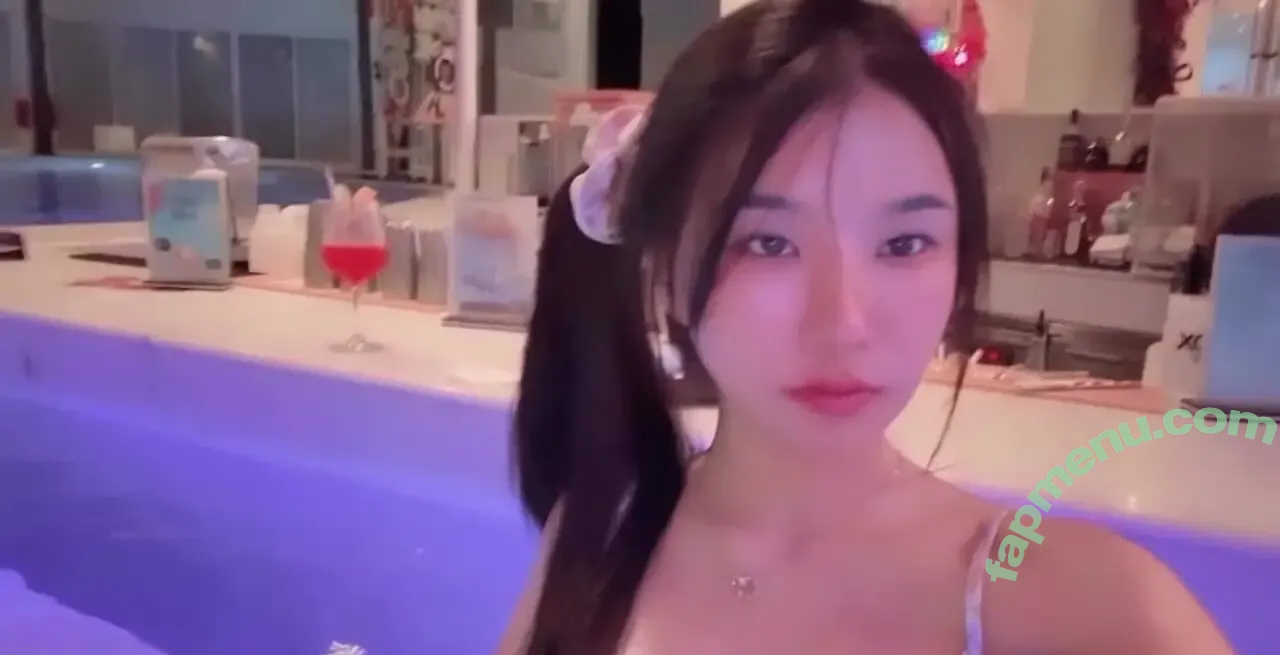 babymangpor nude photo #2502 (bmangpor)