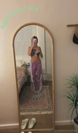 babymichali / michitomes22 nude photo #0066