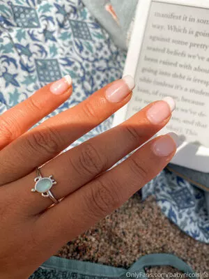 babynicolslife / babynicolsoficial nude photo #0082