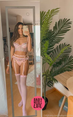 babynicolslife / babynicolsoficial nude photo #0149