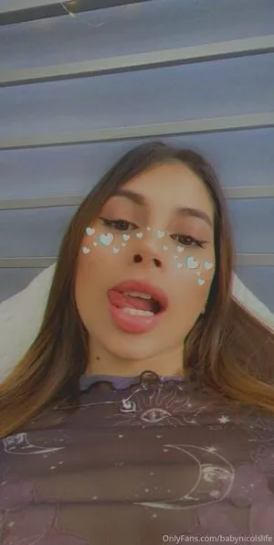 babynicolslife / babynicolsoficial nude photo #0159