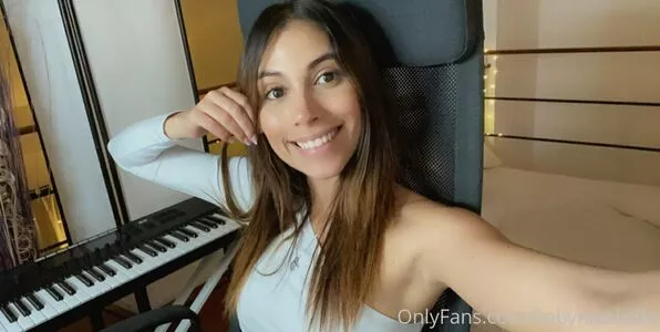 babynicolslife / babynicolsoficial nude photo #0242