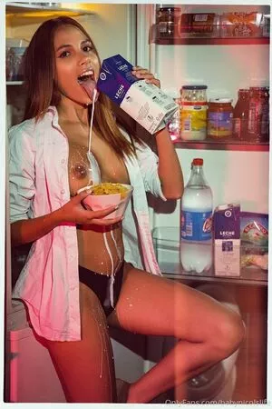 babynicolslife / babynicolsoficial nude photo #0377