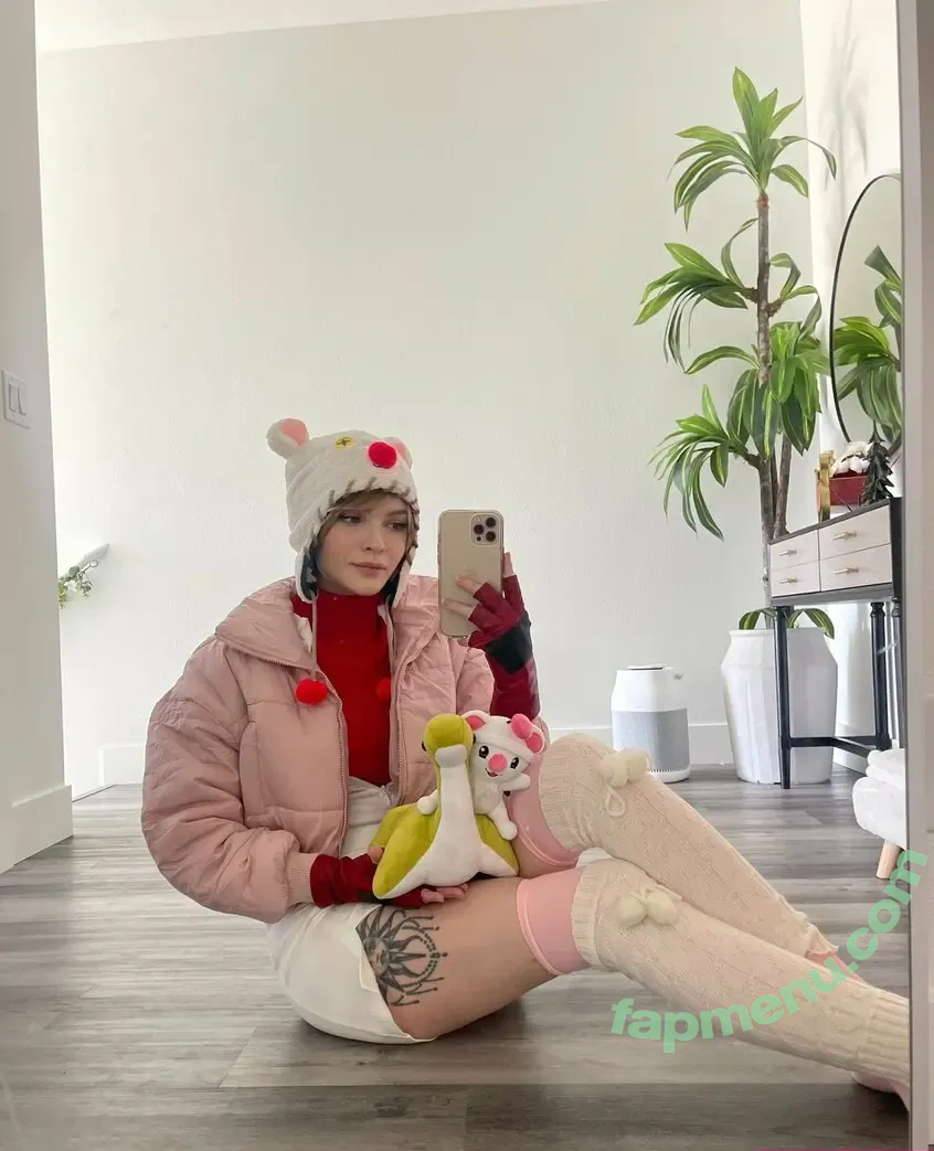 Babynikki nude photo #0007 (irlbabynikki / niickybaby)