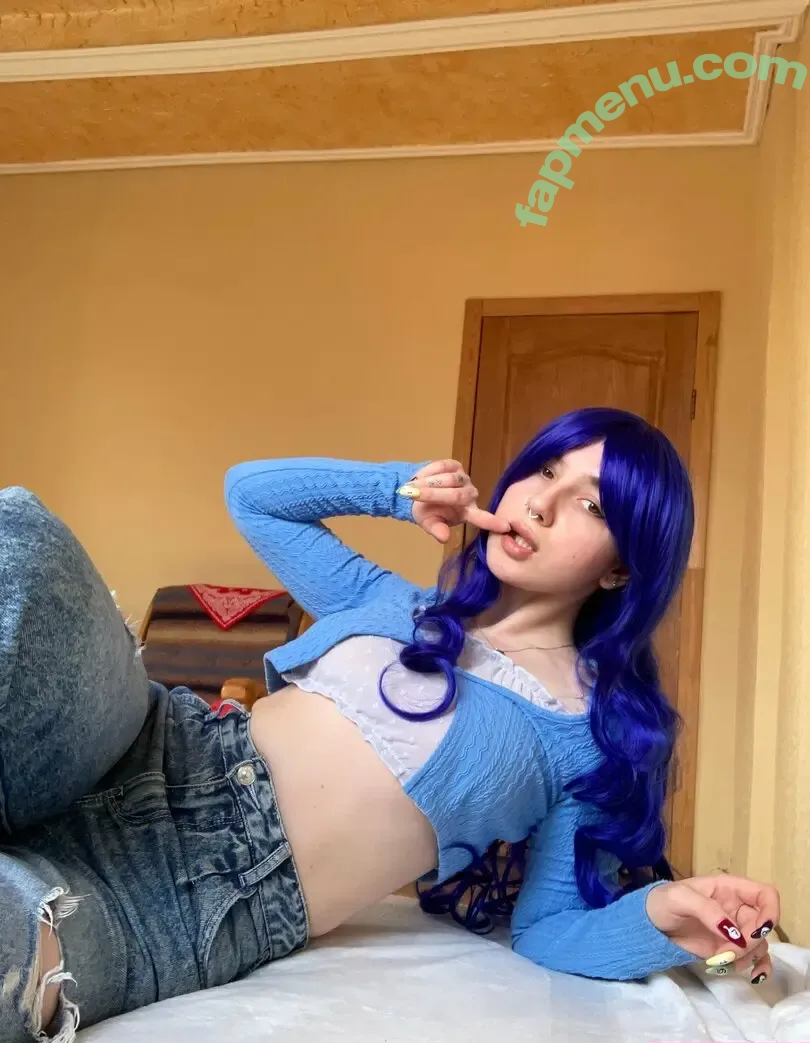 babysaralux nude photo #0111 (babysaralux)