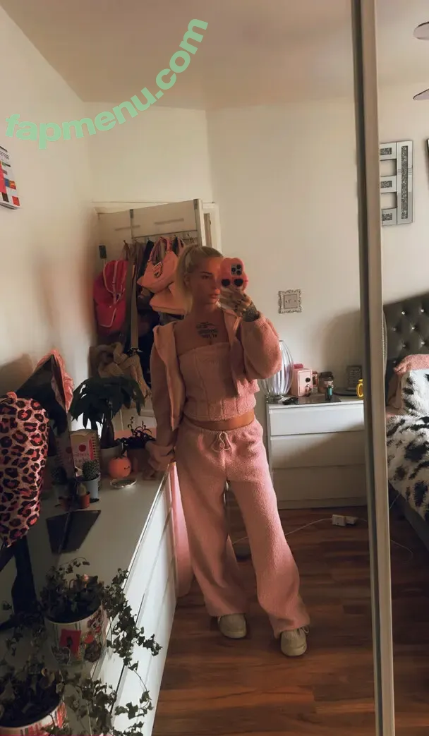 babyspicefreex nude photo #0040 (real.babyspice)