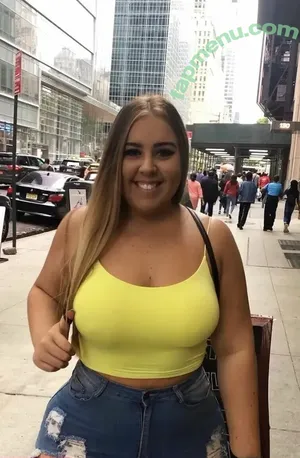 Babyv.b nude photo #0015