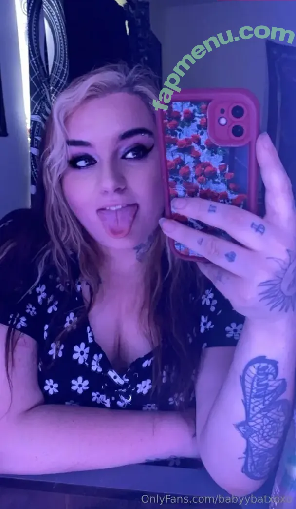 babyybatxoxo nude photo #0002 (babyybatxoxo)