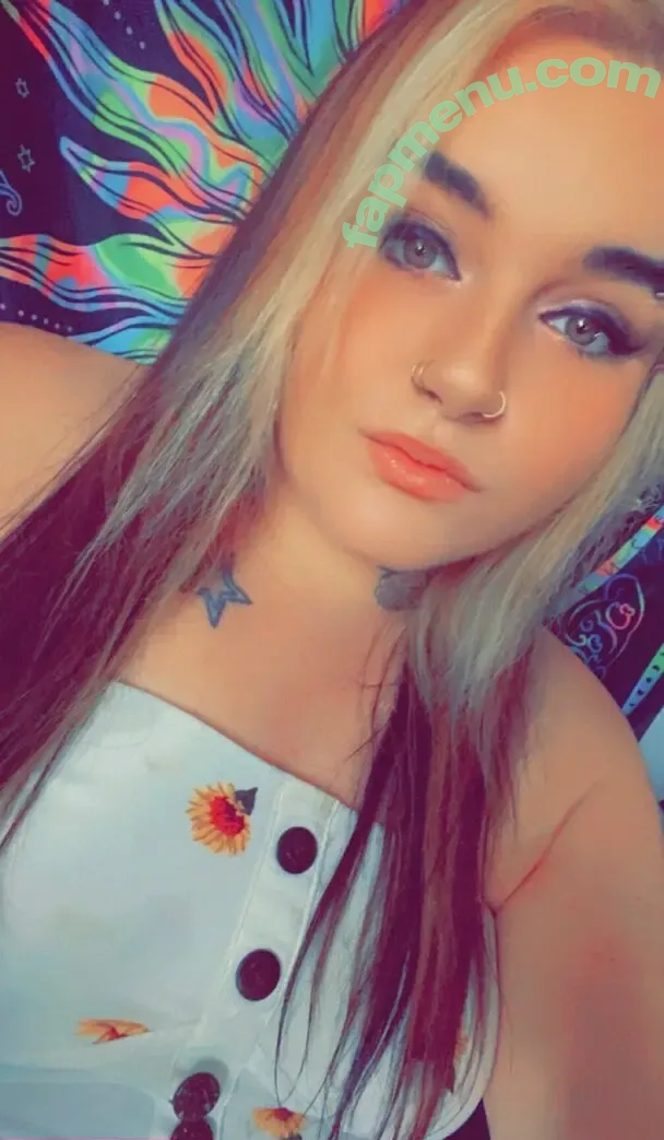 babyybatxoxo nude photo #0003 (babyybatxoxo)