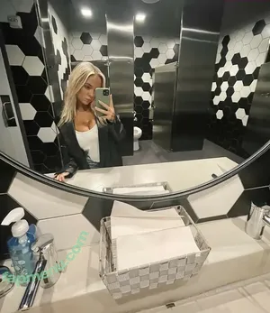 babyybrielle / babybrielle / briellealexxandra nude photo #0052