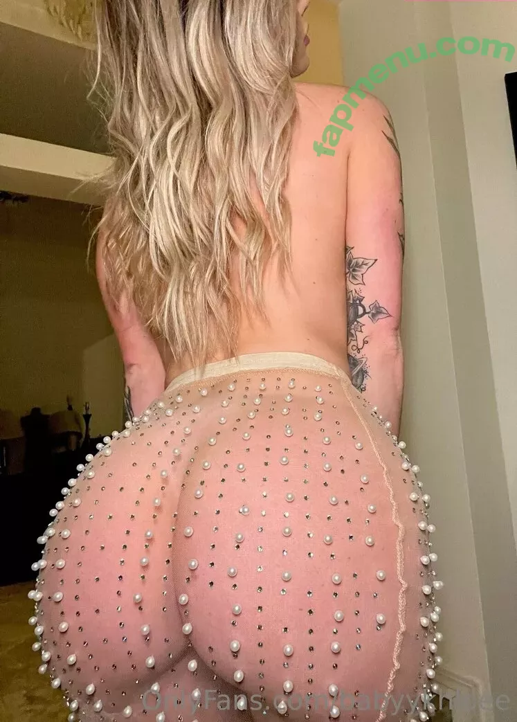 babyykhloee nude photo #0026 (babykahlo)