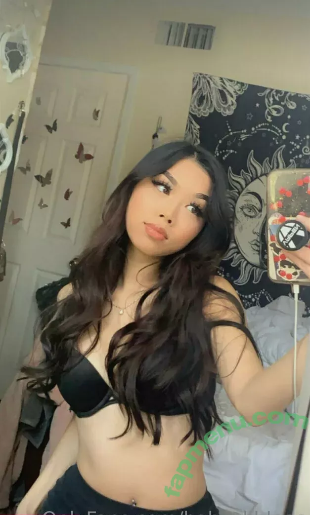 babyykhloee nude photo #0099 (babykahlo)