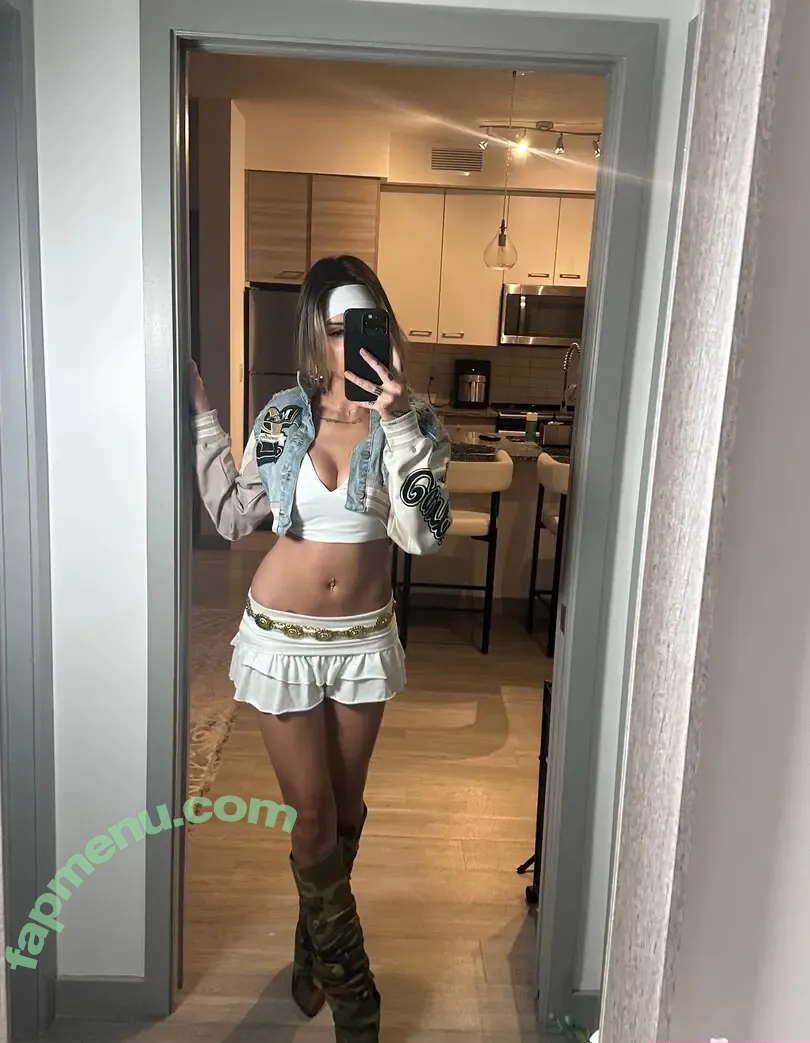 babyymj nude photo #0019 (babyimmj)