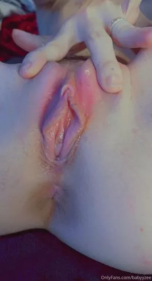 Babyyzee / babyyzee_ nude photo #0047