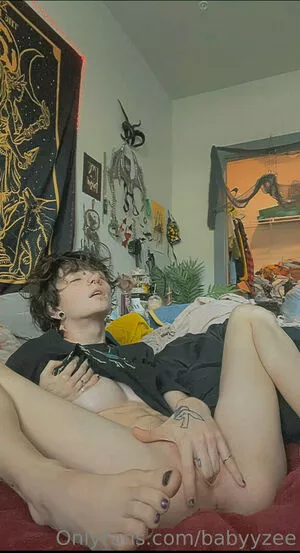 Babyyzee / babyyzee_ nude photo #0105