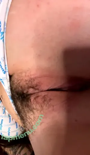 backshotbaddie420 / yourfavoritefreak69 nude photo #0122