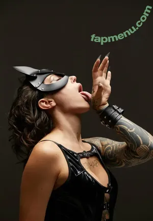 bad.bunn / badbunnypr nude photo #0001