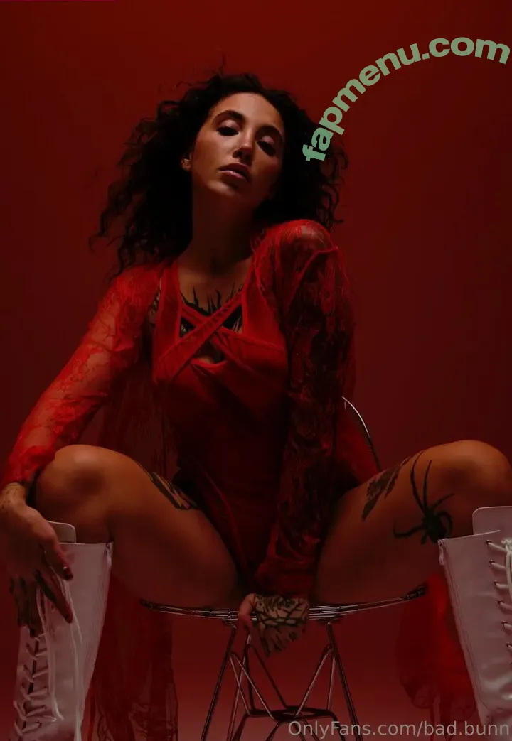 bad.bunn nude photo #0141 (badbunnypr)