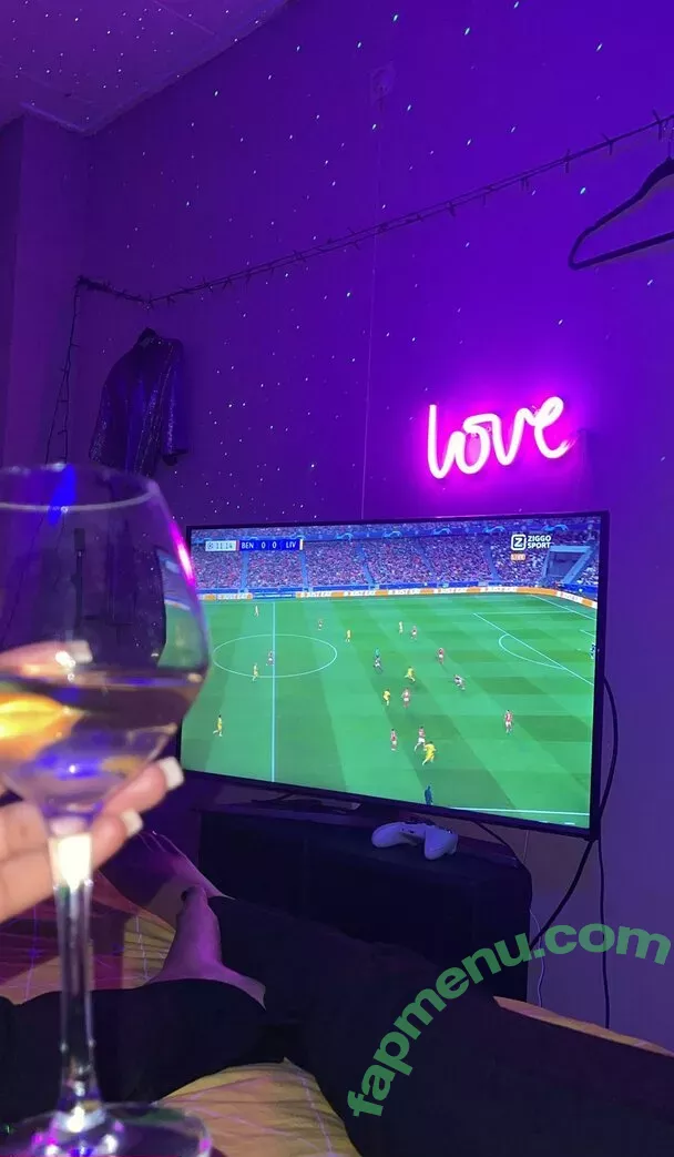 Bad Girl Kaira nude photo #0027 (Goodgirlxkaira / badgirlxkaira)