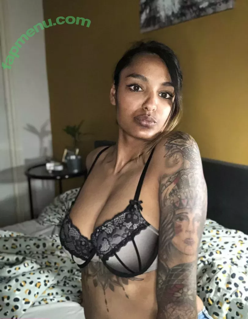 Bad Girl Kaira nude photo #0117 (Goodgirlxkaira / badgirlxkaira)