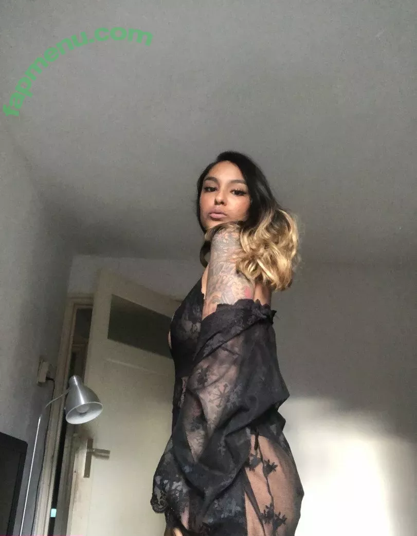 Bad Girl Kaira nude photo #0121 (Goodgirlxkaira / badgirlxkaira)