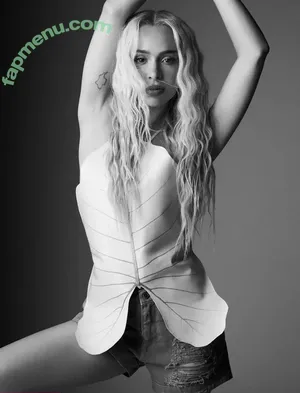 Bad Gyal / Alba Farelo Solé / akabadgyal / akabadgyal 🇪🇸 nude photo #0060