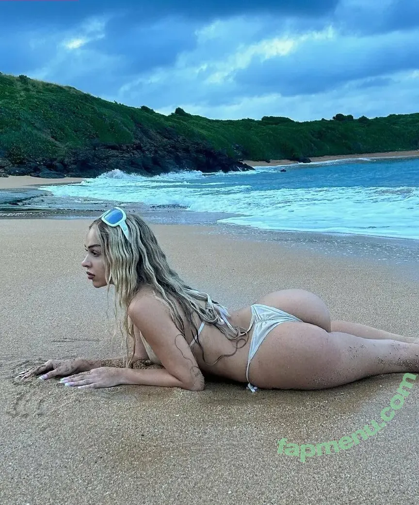 Bad Gyal nude photo #0073 (Alba Farelo Solé / akabadgyal / akabadgyal 🇪🇸 / baddgyaldutch)