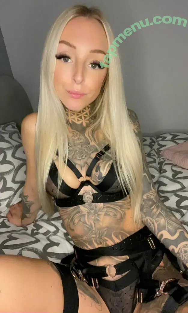 Bad_xmoni nude photo #0086 (bad.xmoni / xbad.xmoni)