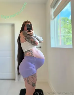 badassmommy / BadassMommyTTV nude photo #0021