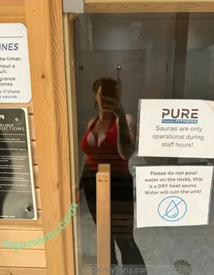 badassmommy / BadassMommyTTV nude photo #0022