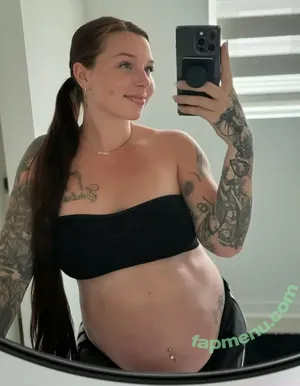 badassmommy / BadassMommyTTV nude photo #0043