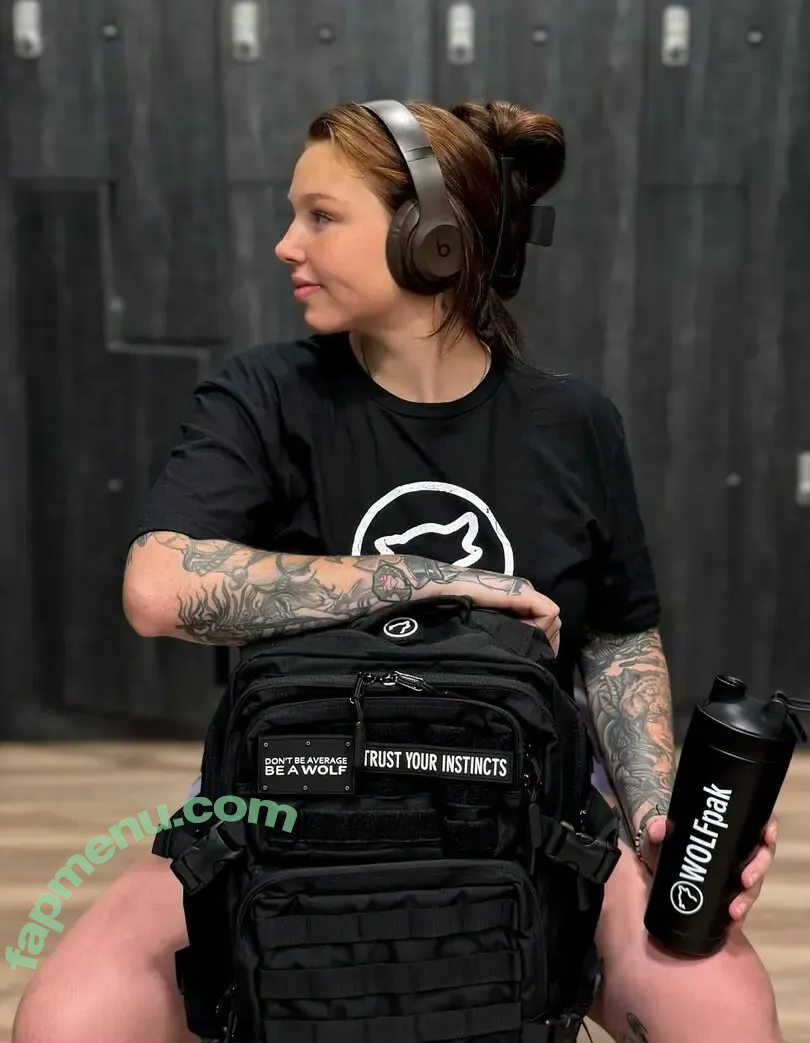 badassmommy nude photo #0026 (BadassMommyTTV)