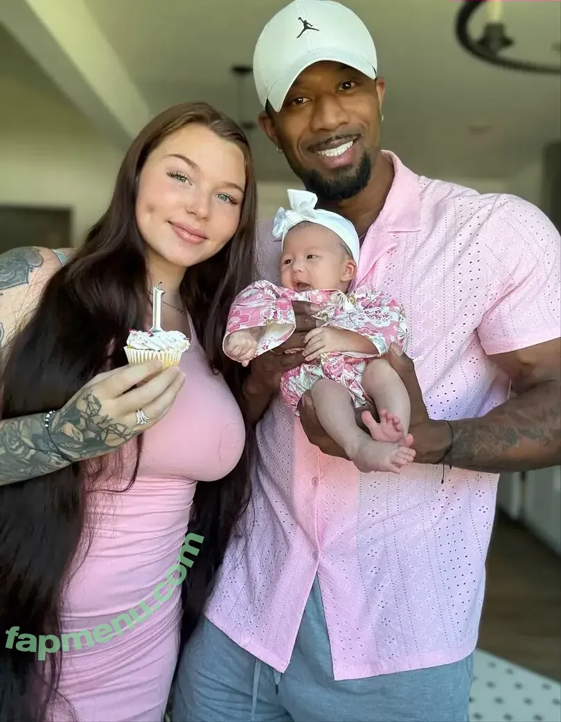 badassmommy nude photo #0030 (BadassMommyTTV)