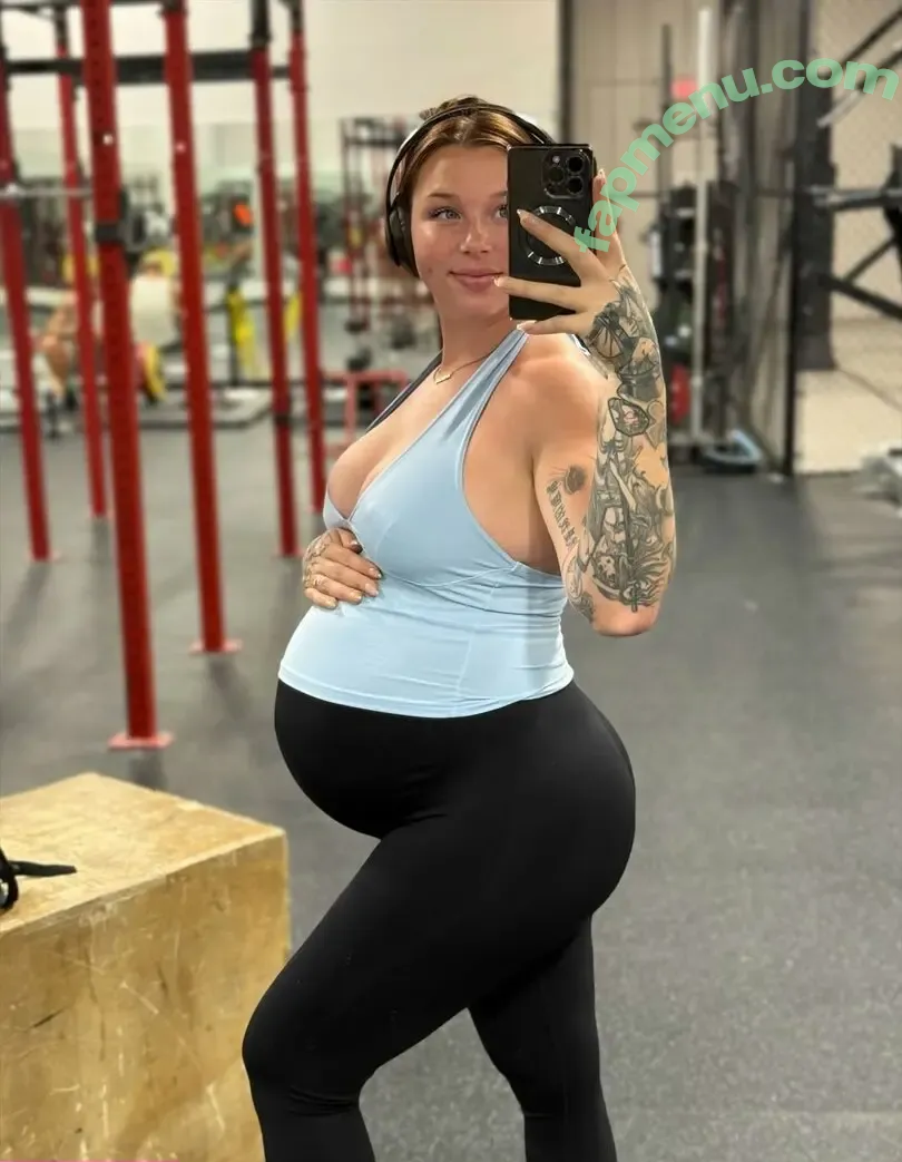 badassmommy nude photo #0042 (BadassMommyTTV)