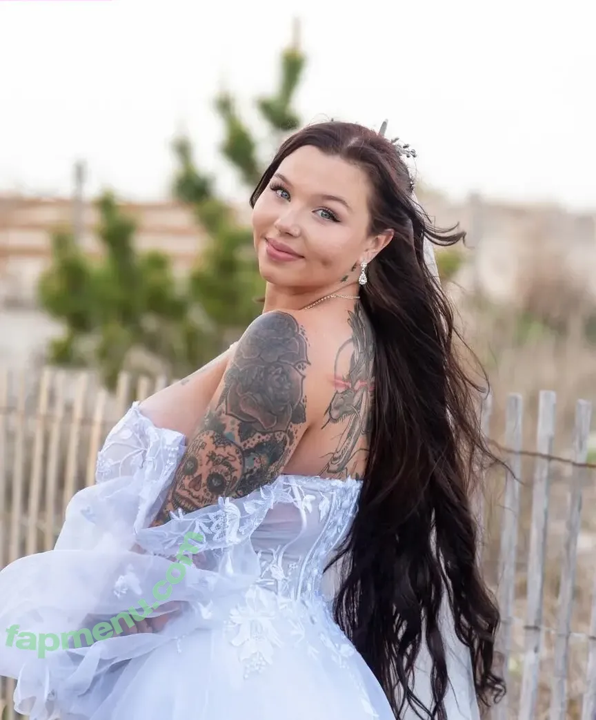 badassmommy nude photo #0060 (BadassMommyTTV)