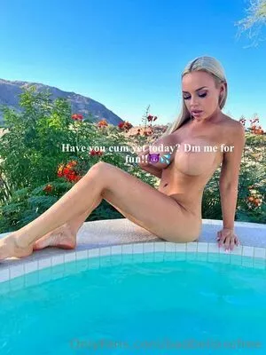 badbellaxofree / badbellaxo nude photo #0127