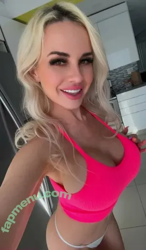 badbellaxofree / badbellaxo nude photo #0514