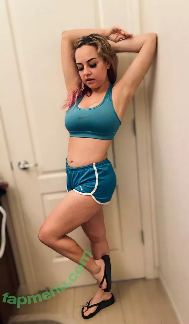 badbellaxofree nude photo #0074 (badbellaxo)
