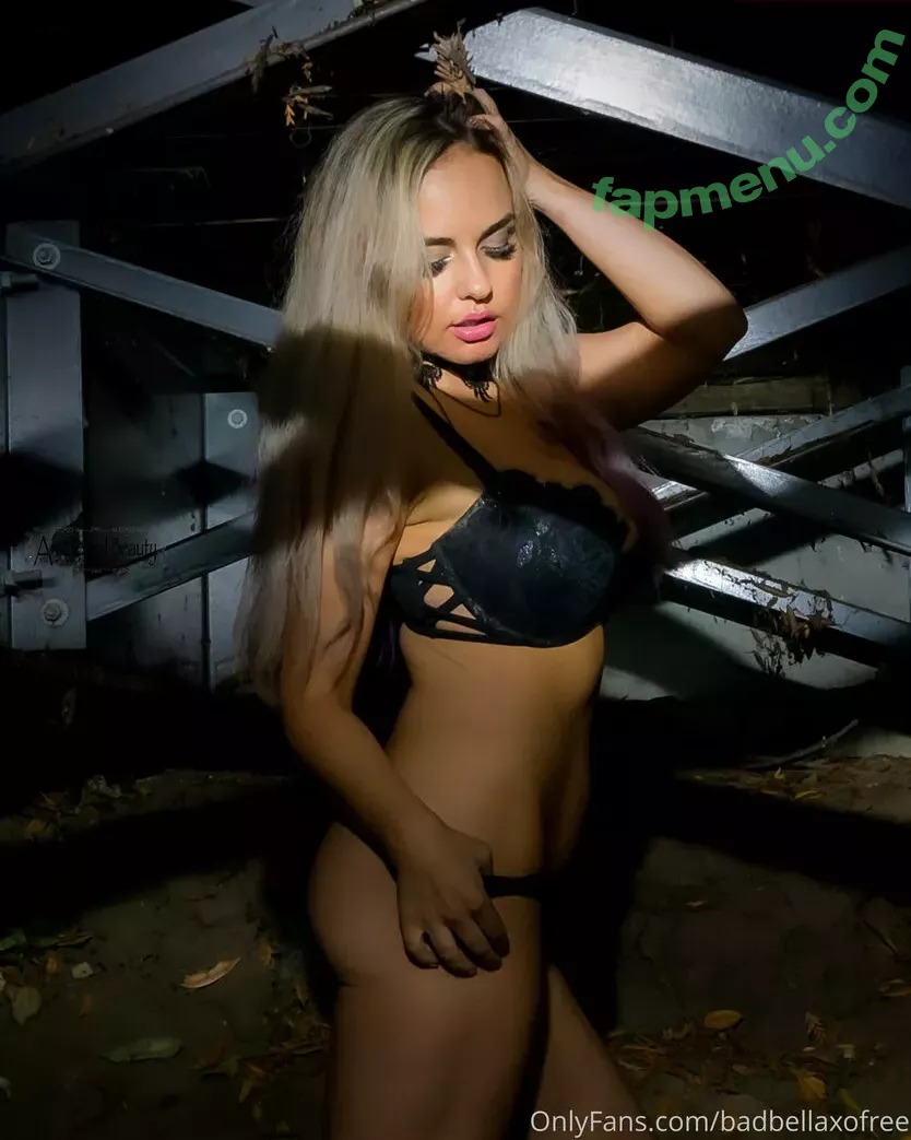 badbellaxofree nude photo #0076 (badbellaxo)