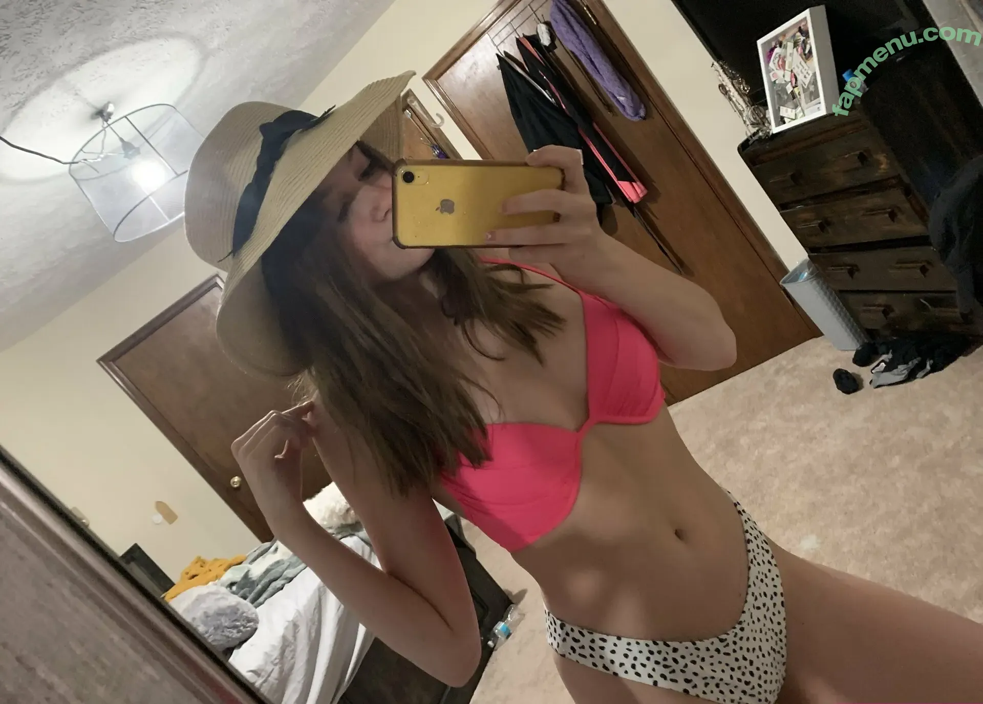 badbitchzonly1 nude photo #0031 (emilyytrapp)