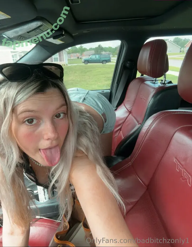 badbitchzonly1 nude photo #0082 (emilyytrapp)