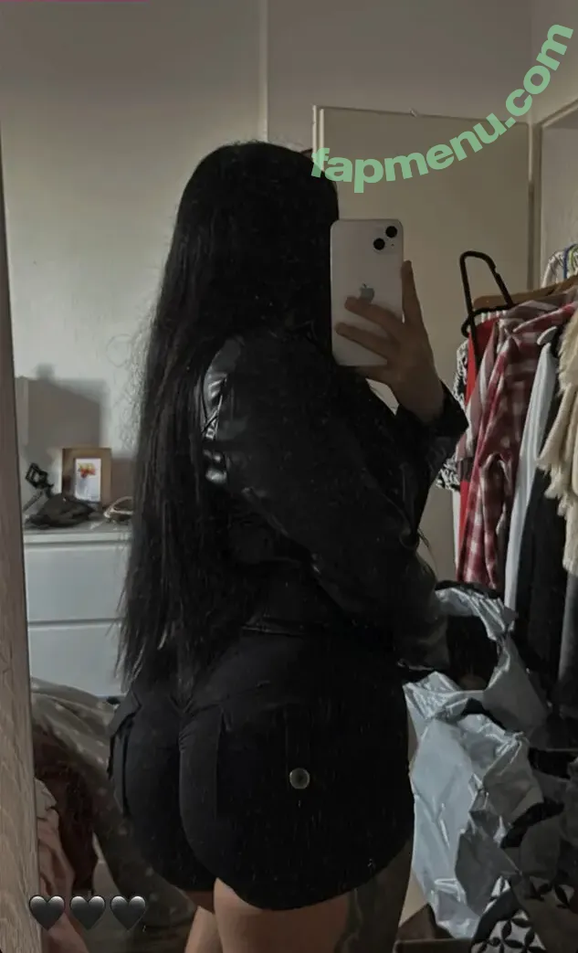 Badbxnny nude photo #0050 (_annibxnny_)