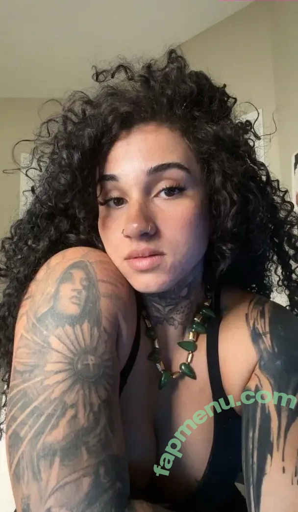 BaddBuffBambii nude photo #0005 (BaddBuffBambii)