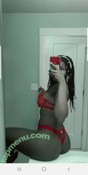 baddierueee / darkskinbaddie / wrappedindesire nude photo #0016