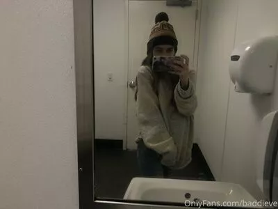 baddieve / baddieeve_ nude photo #0168